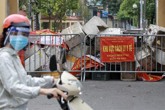 Hà Nội: Phong tỏa chợ Đại Từ vì có tiểu thương nghi mắc COVID-19