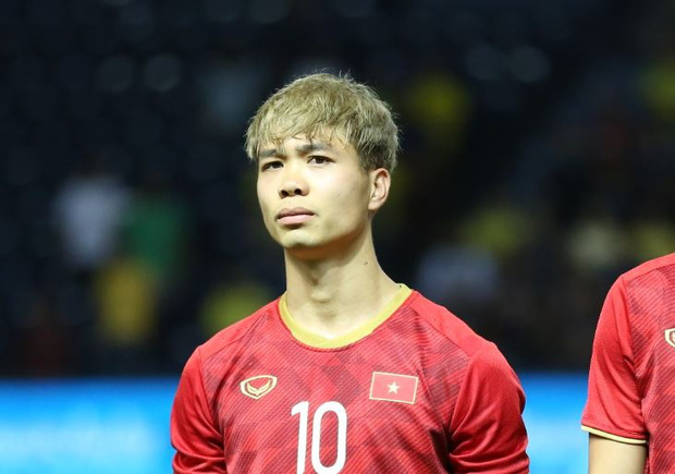 Bùi Tiến Dũng nói gì trên mạng mà netizen lại đem chuyện Công Phượng không lên tuyển vì vợ đẻ ra cãi nhau ỏm tỏi?-3