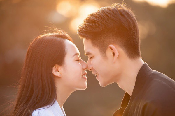 Được chồng mua tặng xe máy mới, tôi lên mạng khoe ai ngờ hoảng hồn khi điện thoại nổ tin nhắn liên tục-1