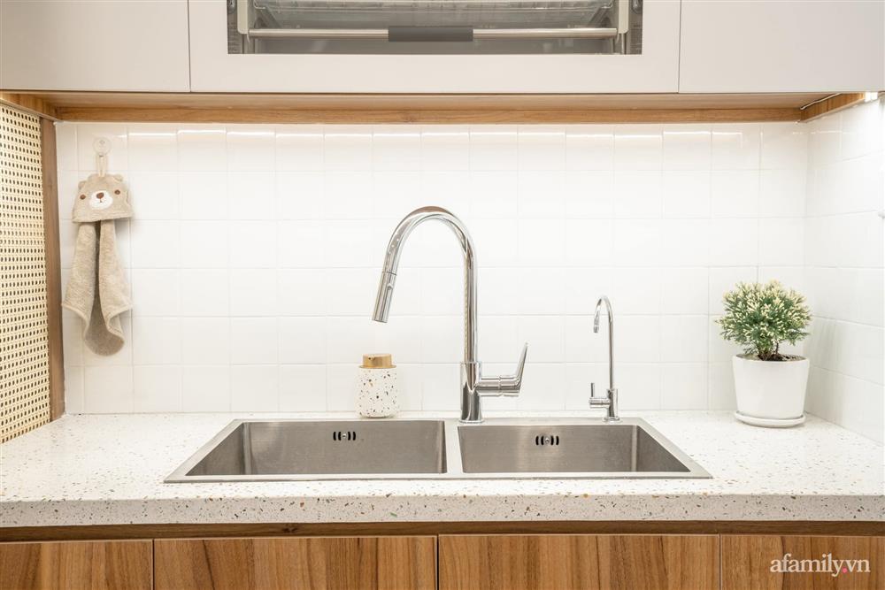 Căn hộ 54m² nội thất tối giản theo tone vàng nâu đẹp đến từng centimet với chi phí 170 triệu đồng của cô nàng độc thân tại Hà Nội-12