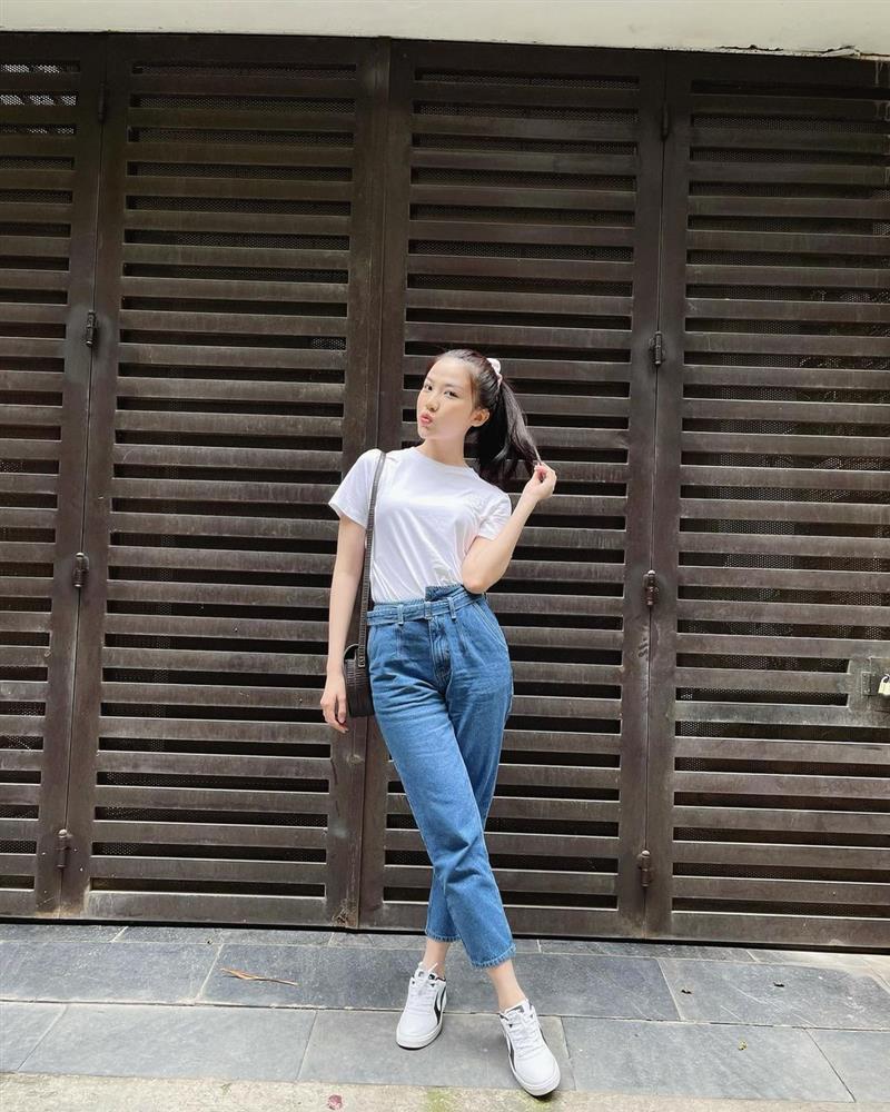 Lương Thanh (11 Tháng 5 Ngày) chuẩn bánh bèo chính hiệu: Style ngập váy vóc, nhưng nhờ khéo chọn nên không bao giờ bị quê-13