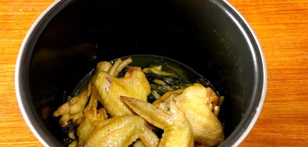 Cánh gà và chân gà nướng theo cách này, có thể làm bằng nồi cơm điện, thịt mềm thơm ngon hơn nhà hàng-11