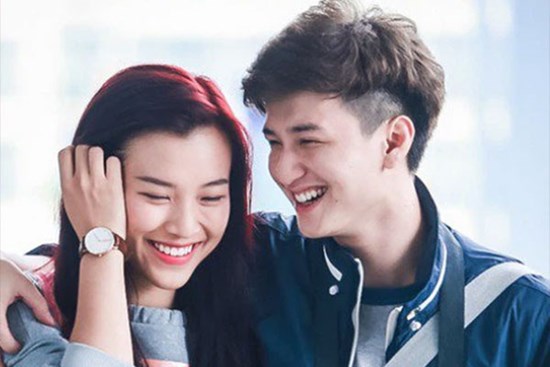 Hoàng Oanh gọi thẳng tên Huỳnh Anh giữa lùm xùm phát ngôn kém duyên