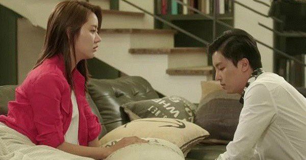 Chồng cấm tôi được tốt với bố mẹ chồng nhưng lại hiếu thảo với bố mẹ vợ hơn cả con gái, biết lý do tôi thương anh vô cùng-1