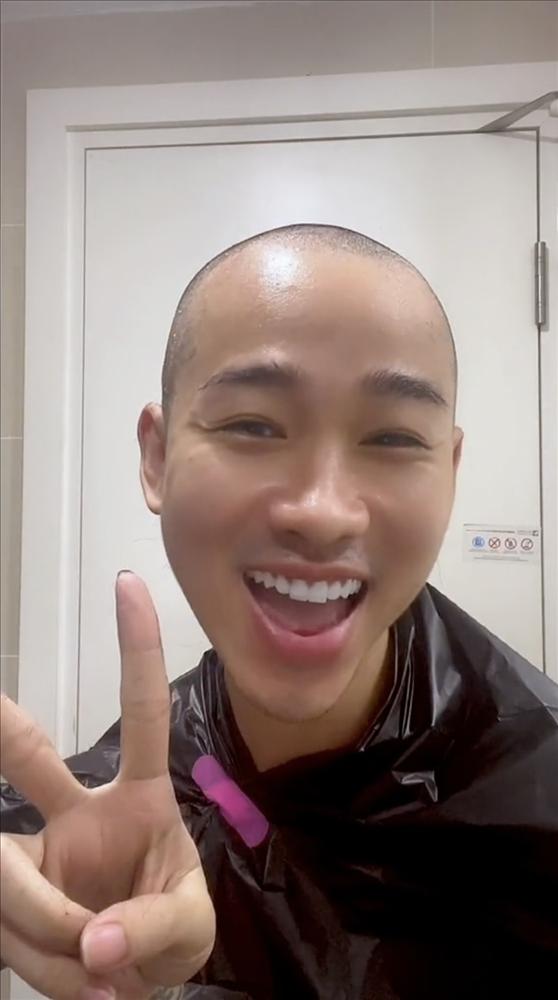 2 màn tự cắt tóc fail nhất mùa dịch: Hải Triều như Ngũ A Ca, Thùy Anh ruộng bậc thang-3