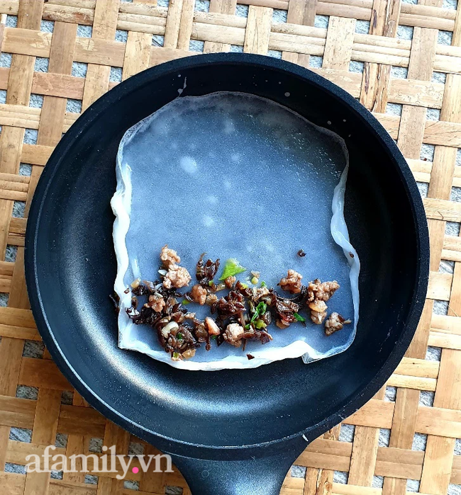 Ở đây có bí quyết làm bánh cuốn bằng chảo chống dính muốn thất bại còn khó hơn thành công!-5