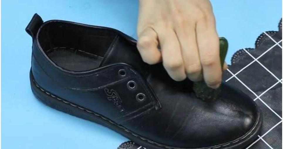 Cái đuôi của quả dưa chuột tưởng vứt đi hóa ra lại là một báu vật, nhiều người chưa biết bảo sao lãng phí-2