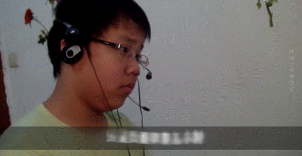 Cậu bé lớp 9 nghiện điện tử, bố mẹ nghĩ kế bắt chơi game 72 tiếng không được ngủ, xem lại camera ai cũng sốc, bất ngờ nhất là kết quả-2