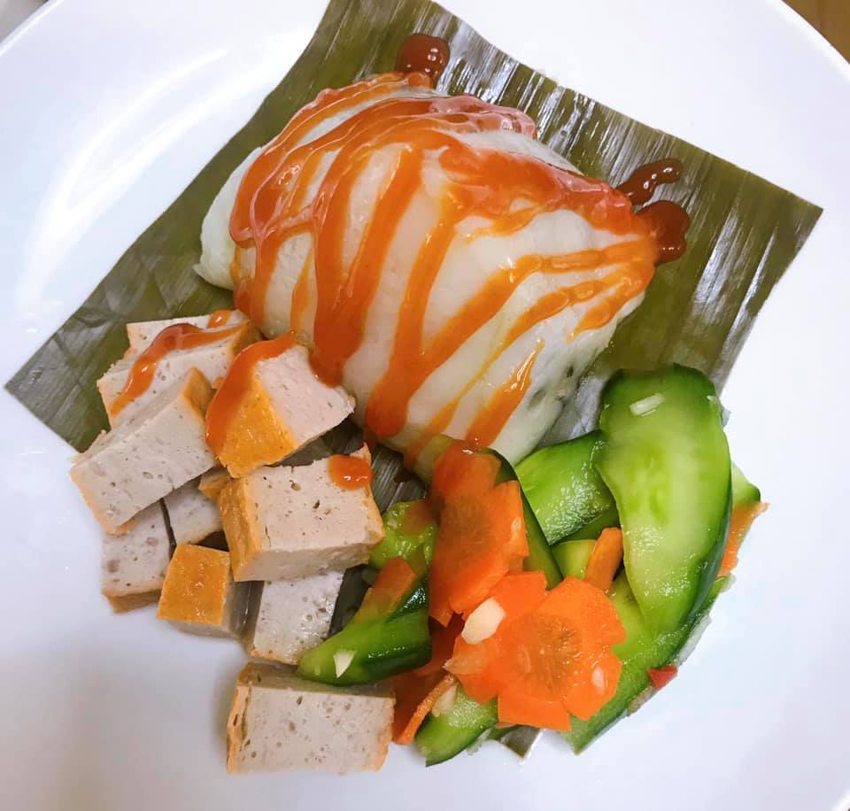 Mách chị em bí quyết làm bánh giò thơm ngon, mềm mịn, nóng hổi ngay tại nhà-4