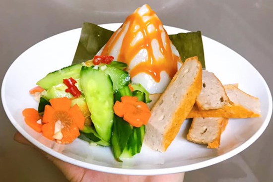 Mách chị em bí quyết làm bánh giò thơm ngon, mềm mịn, nóng hổi ngay tại nhà