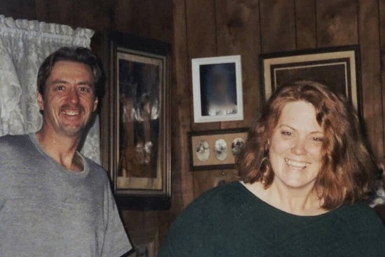 Khách đến chơi lần lượt biến mất, thiếu nữ bàng hoàng phát hiện tội ác diễn ra hàng ngày trong nhà mình, kẻ thủ ác ở ngay bên cạnh