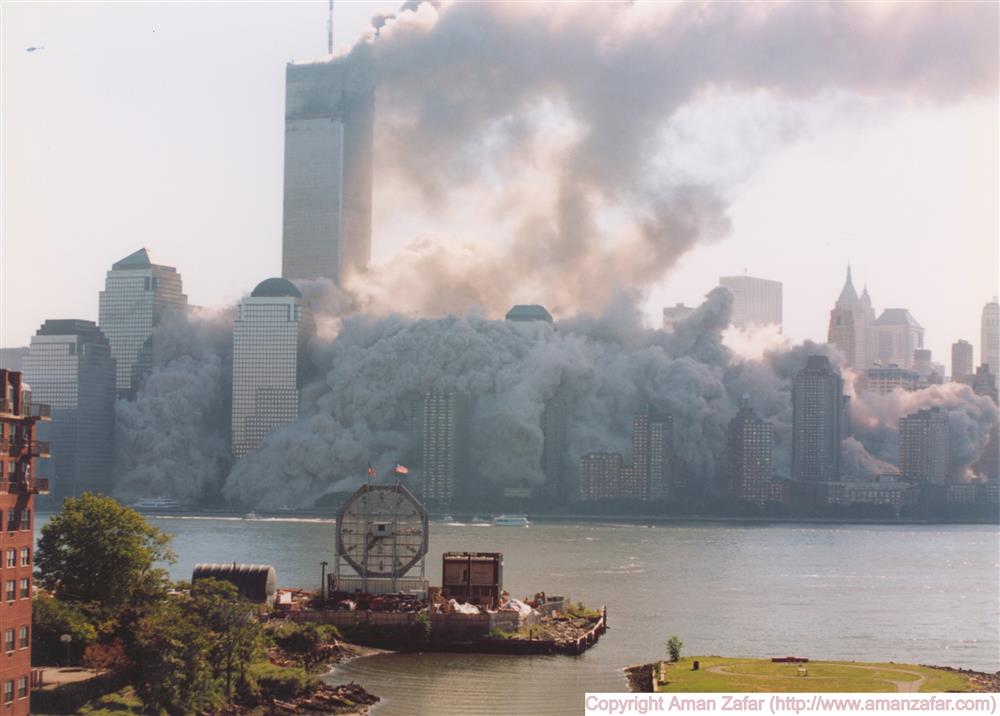 Khoảnh khắc yên bình của Trung tâm Thương mại Thế giới trước vụ khủng bố 11/9 nằm lại trong ký ức của người Mỹ-16
