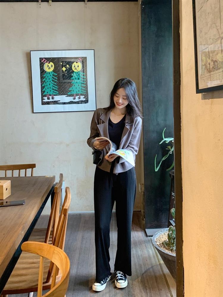 10 set đồ mặc đẹp mùa Thu của hội blogger châu Á, chị em nên copy theo để nâng tầm style-4