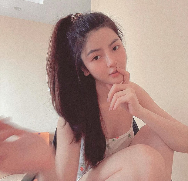 Quang Hải và bạn gái hơn tuổi chưa một lần công khai nhưng hint hẹn hò thì đầy rổ, từ mật mã đến chỗ check-in-2