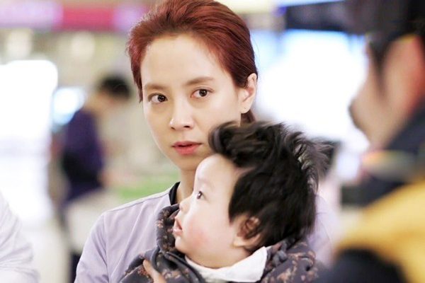 Tôi lén đọc tin nhắn bạn thân gửi cho chồng: Chồng em đi công tác, anh có tiện đến nhà em không?”-2