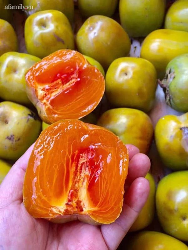 Hồng da tre giá cao hơn năm ngoái nhưng vẫn hút người mua-1