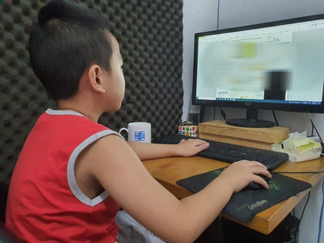 Để buổi học online của con không xảy ra sự cố chết người, bố mẹ nhớ kỹ và làm ngay những điều sau đây-2