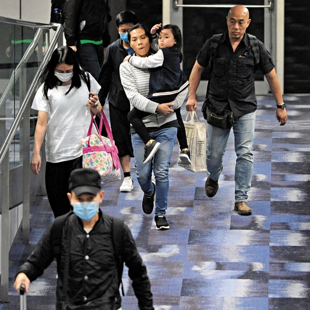 Con gái Lưu Đức Hoa giàu từ trong trứng nước, sở hữu khối tài sản khủng nghìn tỷ nhưng lại thua kém nhiều đứa trẻ khác về mặt này-2