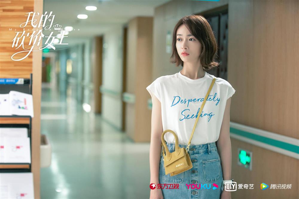 Lên đồ sang chảnh trong phim mới, Ngô Cẩn Ngôn vẫn không thoát kiếp mặc xấu với loạt trang phục quê kiểng-6