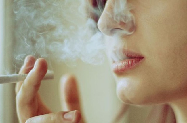 Bất luận nam hay nữ, không muốn bị nhồi máu não thì nên tránh 5 thói quen này vào buổi sáng sớm-2