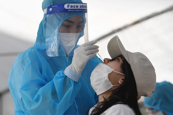 TP.HCM xin rút ngắn khoảng cách 2 mũi AstraZeneca xuống còn 6 tuần-2