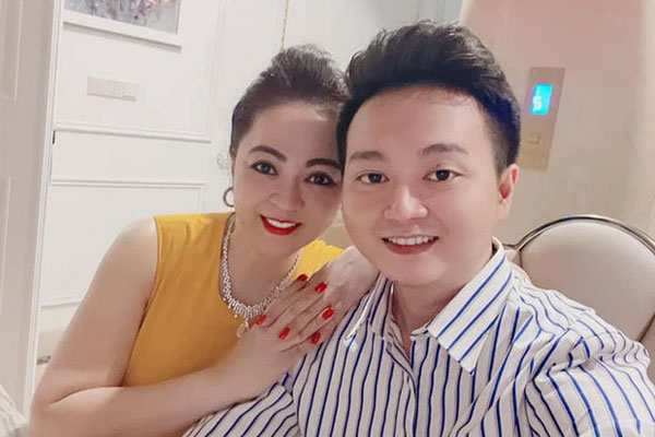 Thiếu gia thừa kế KDL 6000 tỷ Đại Nam đã làm gì mà ông Huỳnh Uy Dũng phải thốt lên: Ba chóng mặt quá?-4