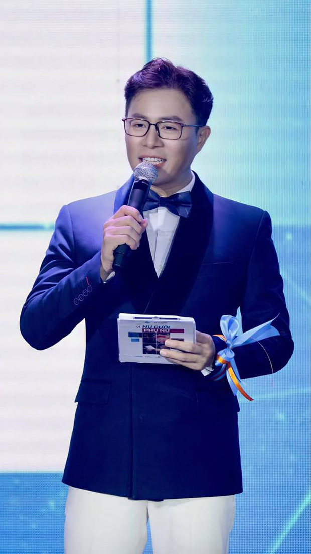 Sinh viên xin vắng học vì nhà có người mất, giảng viên kiêm MC VTV đăng lên Facebook mỉa mai: Nghỉ học có làm em đỡ buồn hơn không?-5