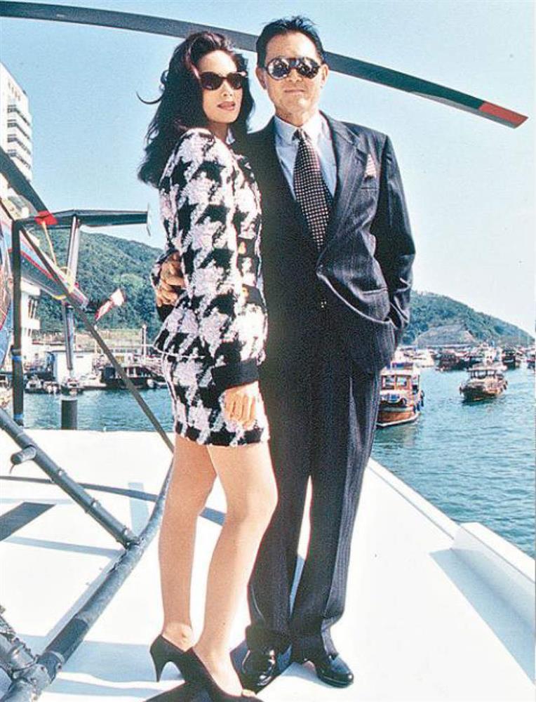 Từng qua đêm cùng 10 nghìn mỹ nữ, tỷ phú Hong Kong làm điều có 1-0-2” với người phụ nữ gốc Việt kém 32 tuổi-11