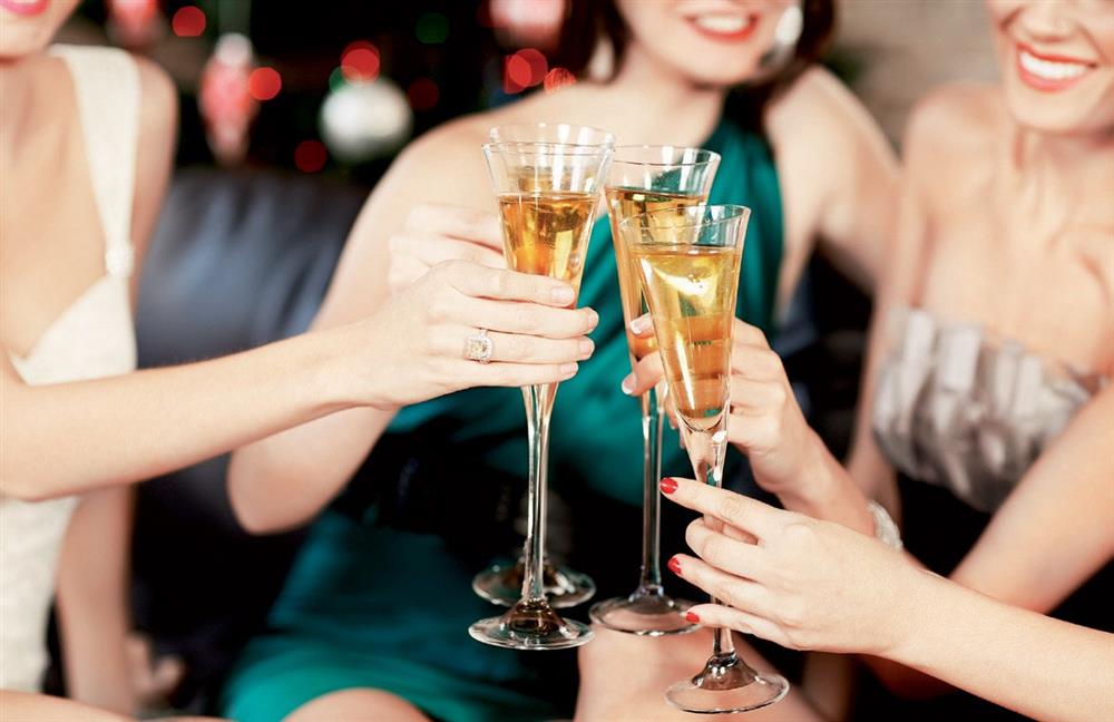 Chị em văn phòng dù mức lương cố định nhưng chỉ cần loại bỏ 8 khoản chi này thì vẫn có tiền tích lũy-7