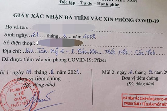 Bé gái 13 tuổi ở Cần Thơ được tiêm 2 mũi vắc xin Pfizer