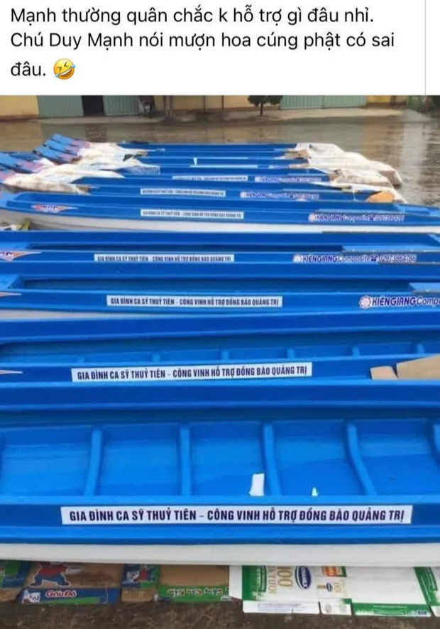 Netizen tranh cãi hình ảnh Thuỷ Tiên tặng thuyền máy cứu trợ miền Trung nhưng chỉ ghi tên 2 vợ chồng, phía chính chủ nói gì?-1