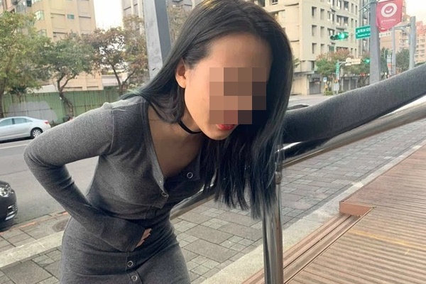 Người phụ nữ 37 tuổi nhập viện vì đau bụng kinh dữ dội, bác sĩ bất ngờ tìm ra khối u nang 4cm trong tử cung, khuyến cáo chị em trẻ nên dừng ngày 3 thói quen xấu-2