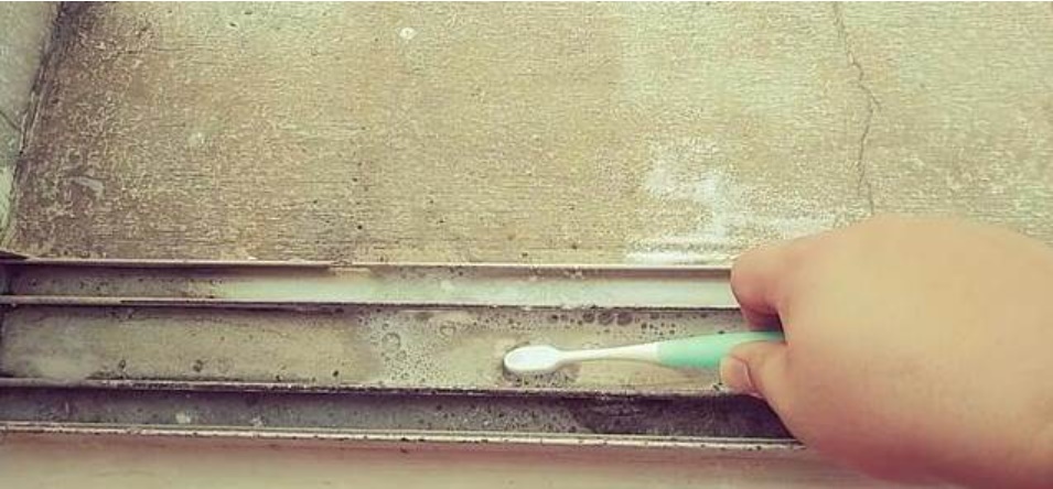 Đổ bia lên bệ cửa sổ, 9/10 người không biết công dụng là gì, học cách để sử dụng cả đời kẻo uổng-2