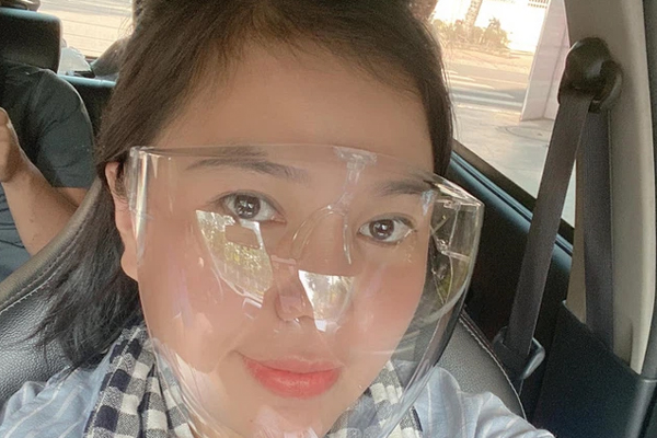 Giang Kim Cúc tung xấp sao kê tốn gần 2,5 triệu tiền giấy in: Minh bạch trong thiện nguyện không khó, chỉ là Cúc dồn một lúc gần 2 tháng nên hơi chậm trễ-5