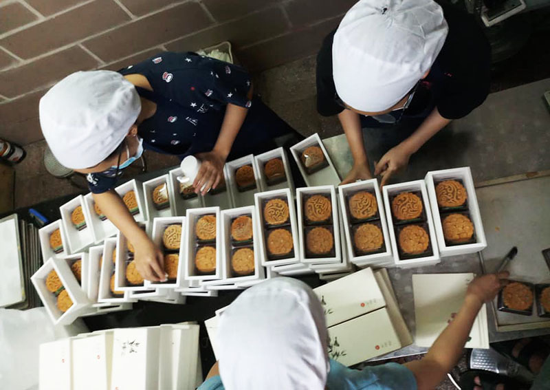 Đột biến tuần cuối, bếp bánh trung thu đồng loạt dừng bán-5