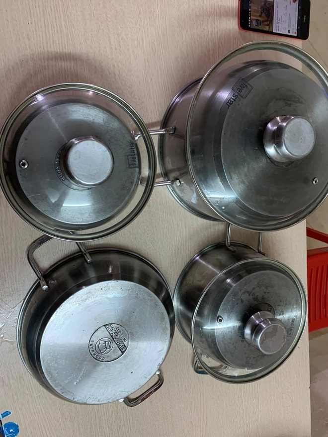 Mẹ đảm Hà Nội chia sẻ bí kíp tẩy trắng đồ bếp inox sáng bóng như mới-5