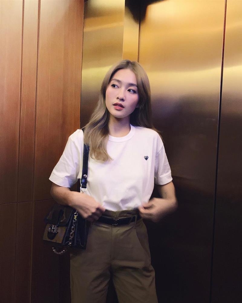 Style ngoài đời của Khả Ngân: Trẻ trung và sexy hết nút, nhưng không xuất sắc như trong 11 Tháng 5 Ngày?-7