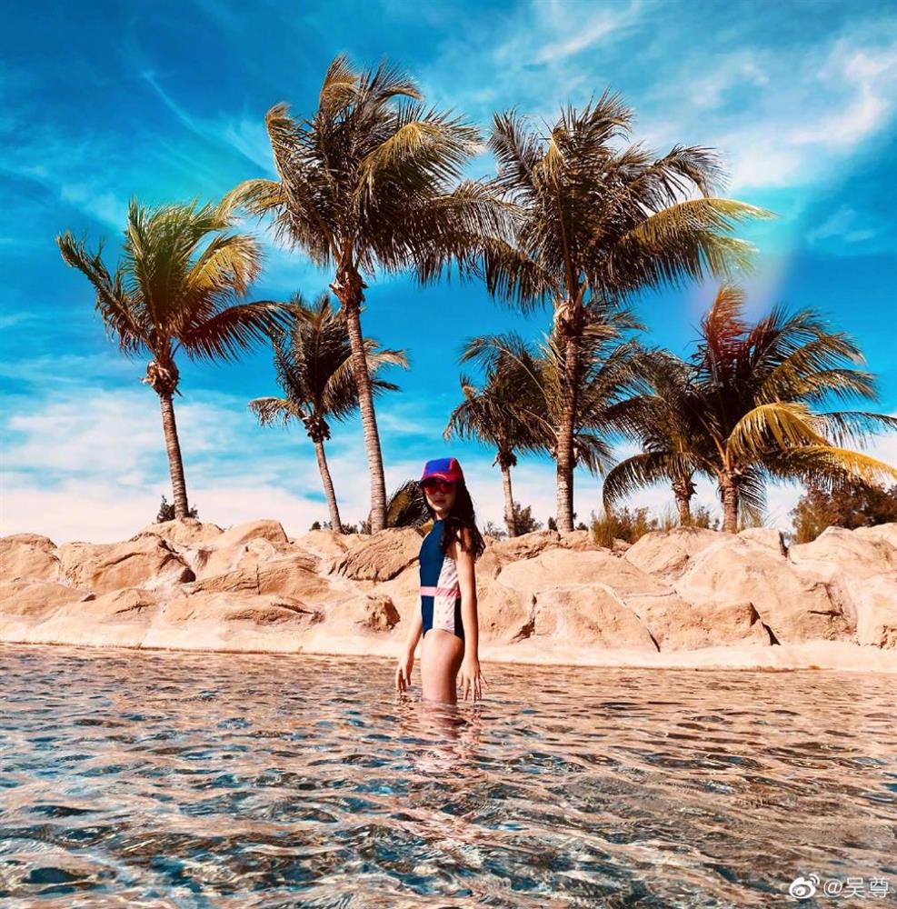 Trầm trồ trước nhan sắc hai con mỹ nam Ngô Tôn - Lám thế nào để tối ưu hóa gen trội của bố mẹ cho thế hệ sau?-8