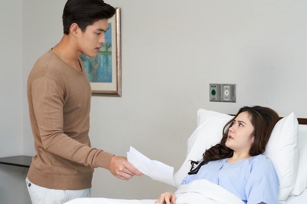 Biết tin vợ bị ung thư, chồng buông thõng một câu chát chúa khiến tôi câm nín-1