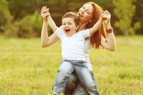 Mẹ đơn thân có ý định tái hôn, gia đình người yêu là trai tân vui vẻ chấp nhận nhưng người thân lại đồng loạt phản đối