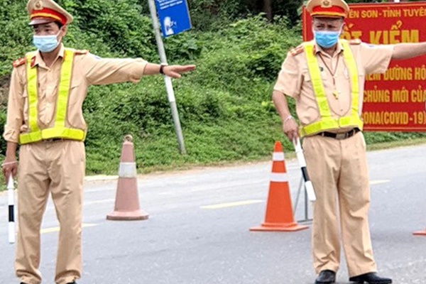 Hà Nội: Tháo dỡ 39 chốt kiểm soát, bỏ kiểm tra giấy đi đường vùng xanh-1