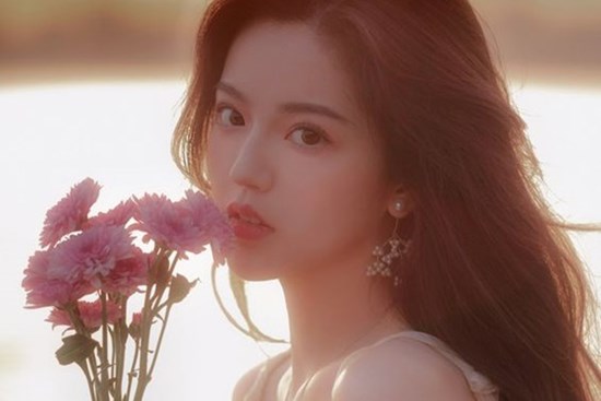 Tết Trung thu trăng sáng rực rỡ, cát tinh tề tựu, 3 người mệnh này tiễn xui đón may, phúc lộc tràn đầy hai tay