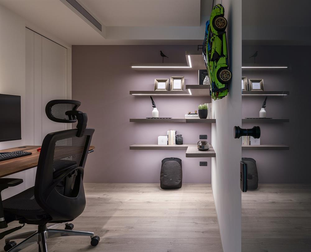 Căn hộ cũ kỹ xuống cấp với đồ đạc lộn xộn được biến hình thành không gian tinh tế, hiện đại dành cho vợ chồng trẻ-12