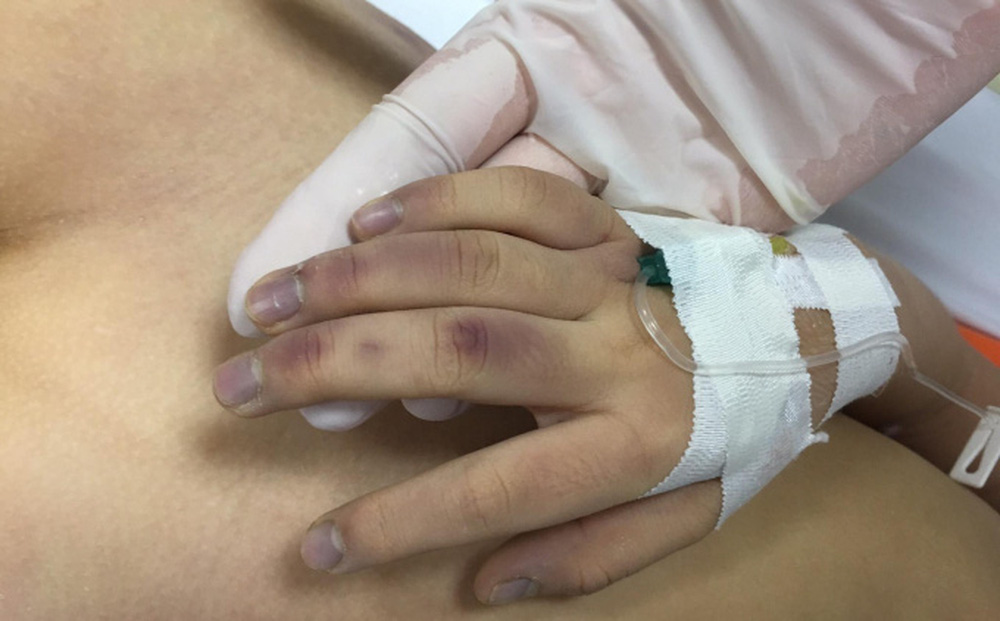 Sẽ giám định pháp y tử thi làm rõ nguyên nhân bé gái 6 tuổi tử vong ở Hà Nội, nghi bị bạo hành-1