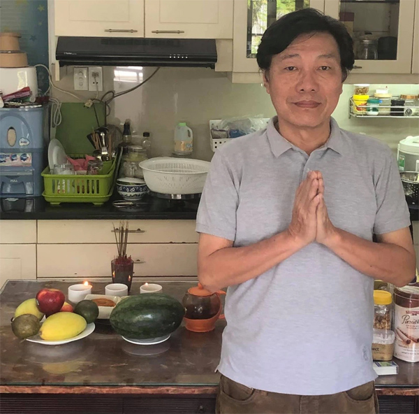 Ngày giỗ Tổ nghề sân khấu hiu quạnh, NSND Hồng Vân: Chưa lúc nào chúng con đơn độc như vậy-2