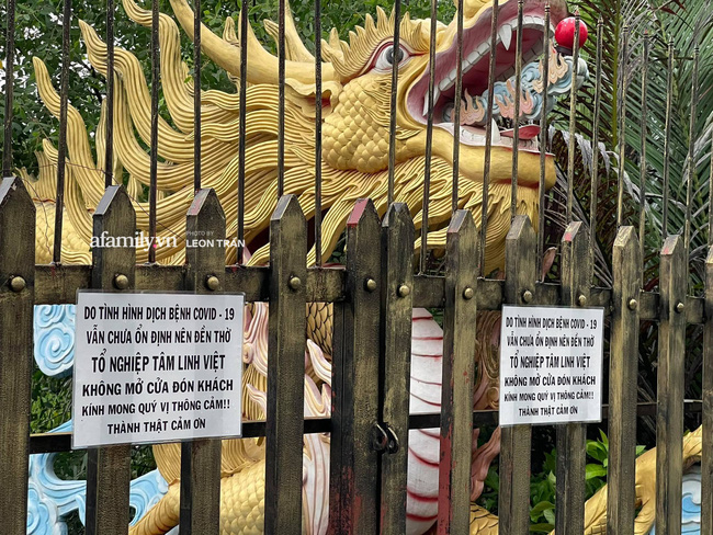 Hình ảnh nhà thờ Tổ của Hoài Linh đóng cửa im lìm trong ngày giỗ Tổ nghề?-4