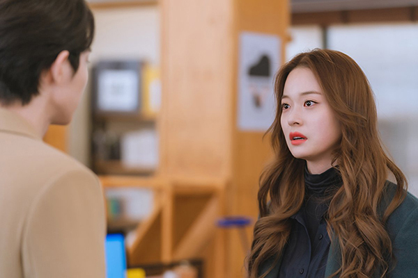 Đồng nghiệp thế hệ thứ hai giàu có kết hôn với cô vợ xinh đẹp như tiên nhưng sinh ra con gái xấu xí, biết lý do tại sao, anh giận dữ ly hôn-3