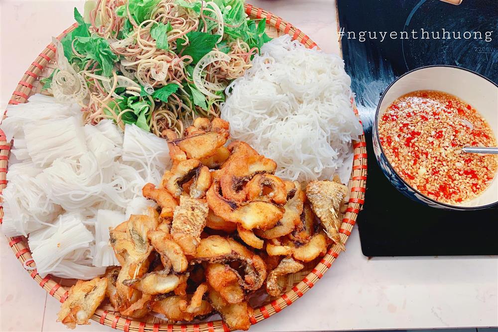 Khoe loạt mâm cơm ngon-bổ-rẻ trong những ngày giãn cách, mẹ đảm Hà Nội giúp chị em giải quyết bài toán hôm nay ăn gì?-11