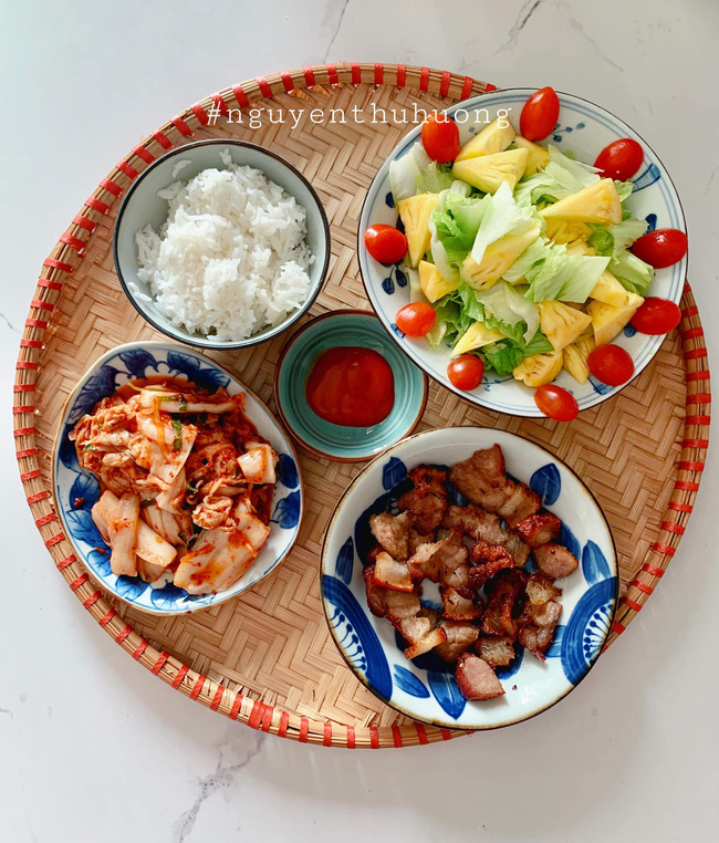 Khoe loạt mâm cơm ngon-bổ-rẻ trong những ngày giãn cách, mẹ đảm Hà Nội giúp chị em giải quyết bài toán hôm nay ăn gì?-18