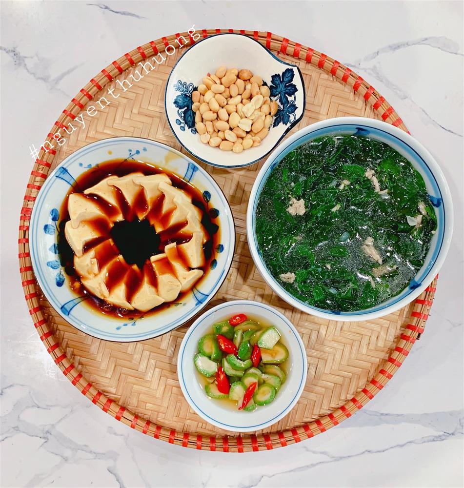 Khoe loạt mâm cơm ngon-bổ-rẻ trong những ngày giãn cách, mẹ đảm Hà Nội giúp chị em giải quyết bài toán hôm nay ăn gì?-20